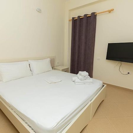 Premier Guest House Vlore Exterior photo