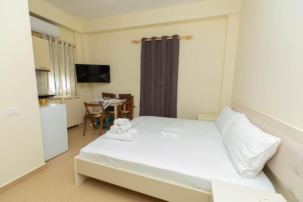 Premier Guest House Vlore Exterior photo