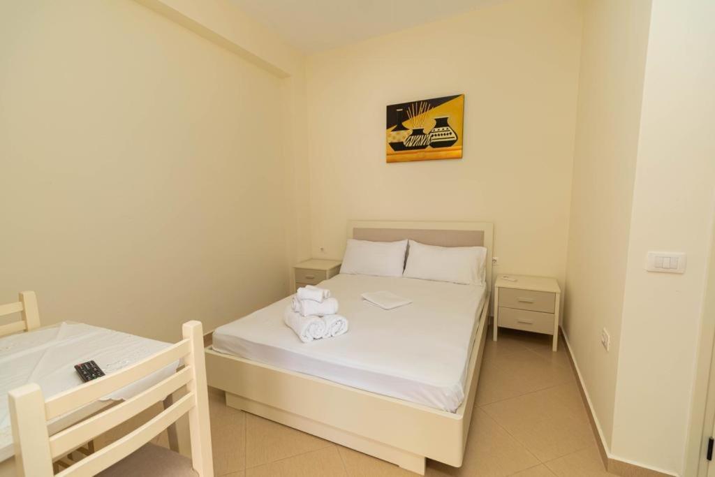 Premier Guest House Vlore Exterior photo