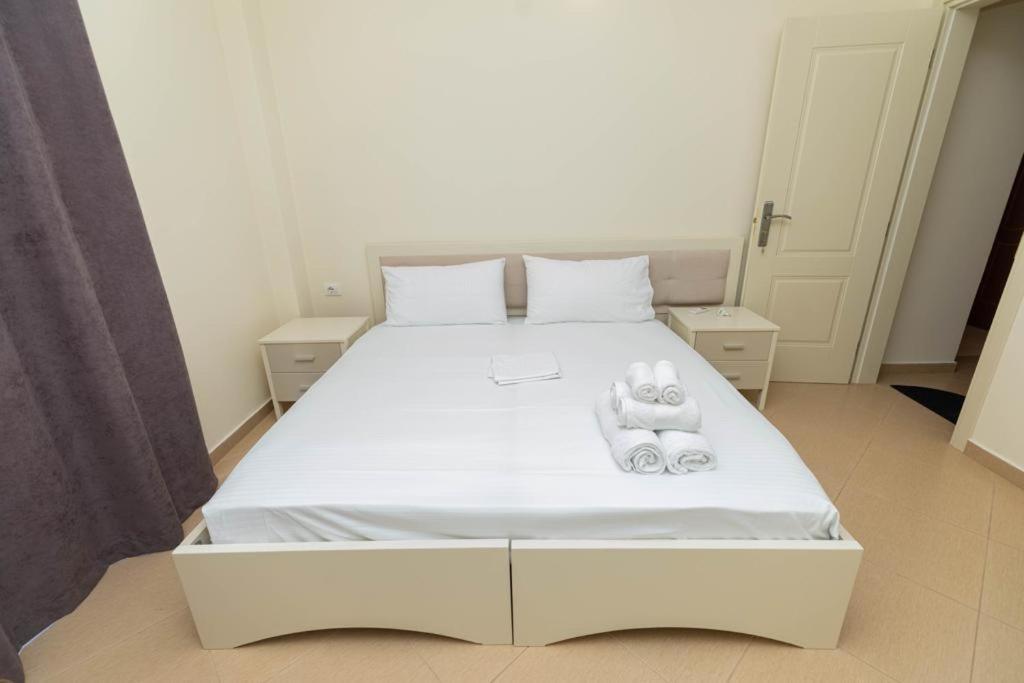 Premier Guest House Vlore Exterior photo