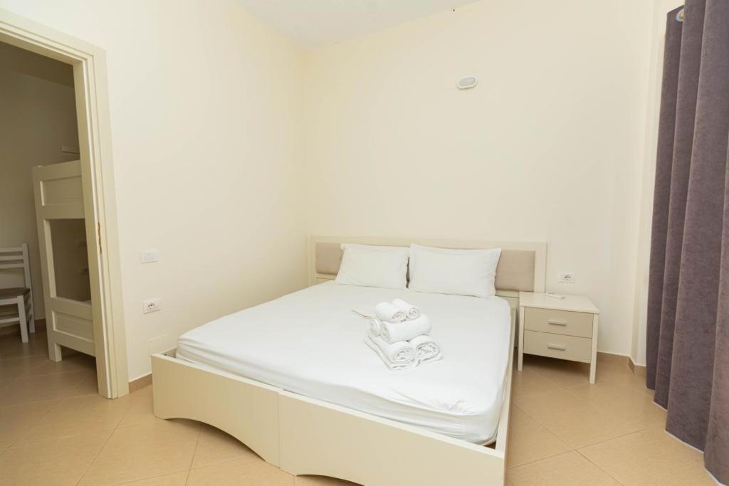 Premier Guest House Vlore Exterior photo